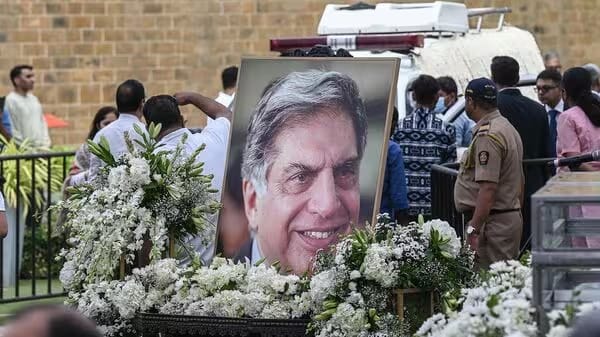 Ratan Tata: Kaise Ek Introvert Dark Horse Ban Gaye India Ke Sabse Respected Businessman