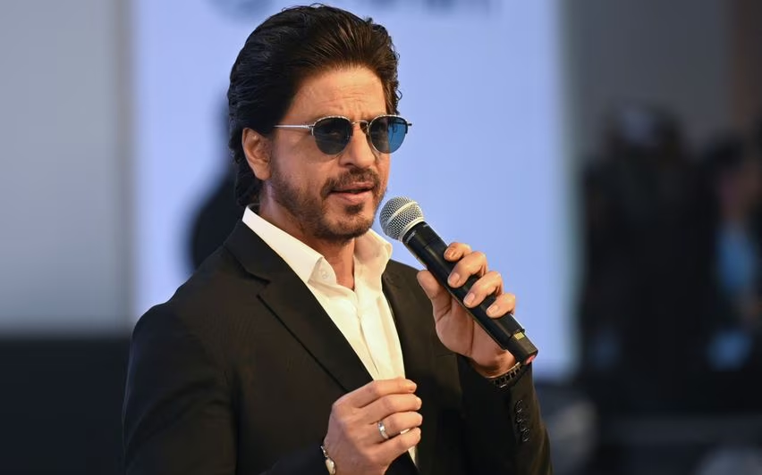 Shah Rukh Khan ko Mila Death Threat: Phone Lawyer Faizan Khan ka Nikla, Jo Pehle Actor ke Khilaaf Shikayat Kar Chuke Hain