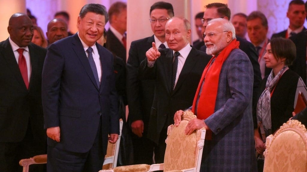 मोदी और शी जिनपिंग  की अहम बैठक