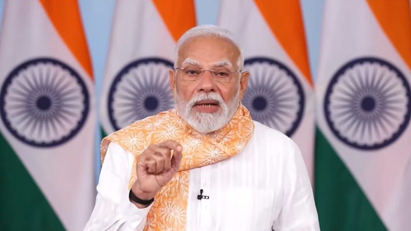 पीएम मोदी ने मां के अपमान पर जताई नाराजगी