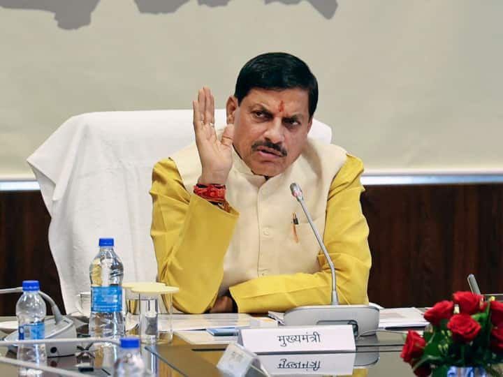 सीएम डॉ मोहन यादव का कोलकाता दौरा
इंटरएक्टिव सेशन में शामिल होंगे