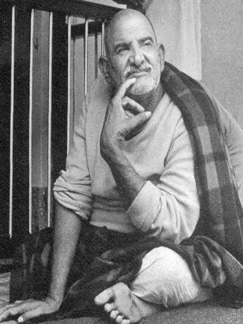 नीम करोली बाबा की समाधि के दर्शन करना चाहते हैं तो आपको कैंची धाम नहीं, बल्कि वृंदावन जाना होगा.  11 सितंबर को  वृंदावन में भक्त उनकी समाधि के दर्शन के लिए आते हैं