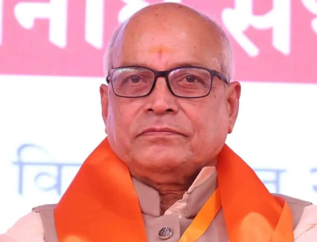 मोहन भागवत के बाद नरेंद्र मोदी से पहले ' भारतीय किसान संघ' ट्रैक्टर रैली अड़ा
