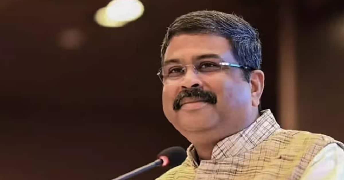 बिहार चुनाव  में बीजेपी की नई रणनीति, धर्मेंद्र प्रधान ने संभाली कमान