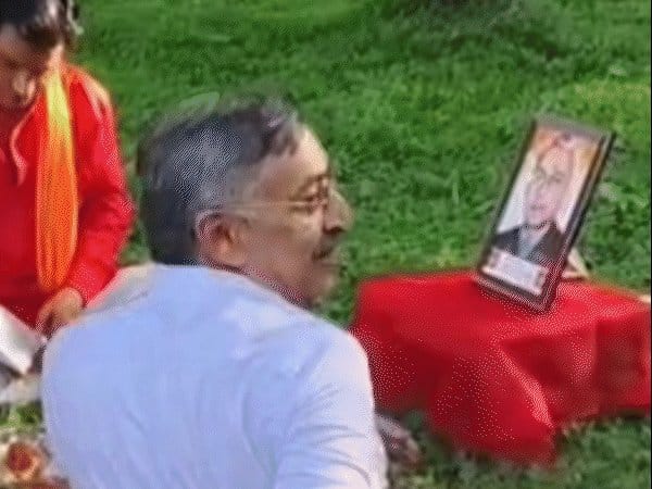 ग्वालियर में प्रतिमाओं  पर विवाद, बी.एन. राव की मूर्ति का भूमि-पूजन