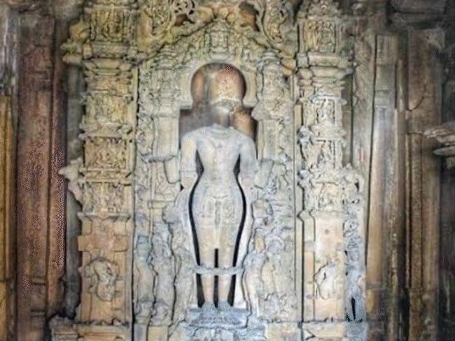 सुप्रीम कोर्ट ने खजुराहो मंदिर मूर्ति बहाली याचिका खारिज की