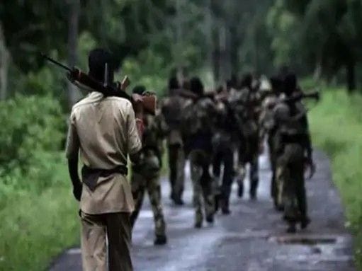 नक्सलियों  का शांति वार्ता का बड़ा फैसला