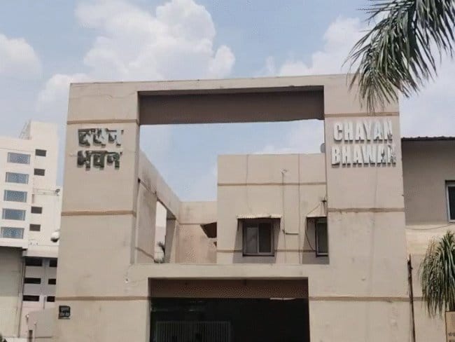 ESB ने निकाली  पुलिस में 7,500 भर्ती