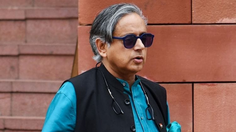 भारत-अमेरिका संबंधों  पर थरूर और अमेरिकी सांसदों की चर्चा