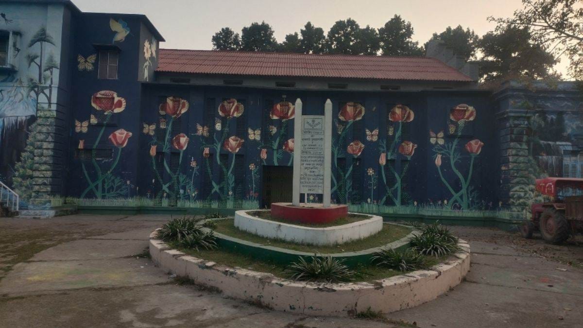 बिहार  में चुनाव कर्मचारियों की  स्वास्थ्य जांच  के लिए मेडिकल टीम गठित