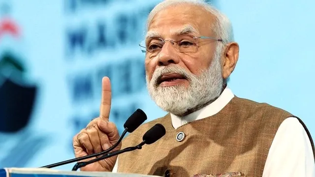 पीएम मोदी  ने  छठ पूजा  पर कांग्रेस-आरजेडी को घेरा