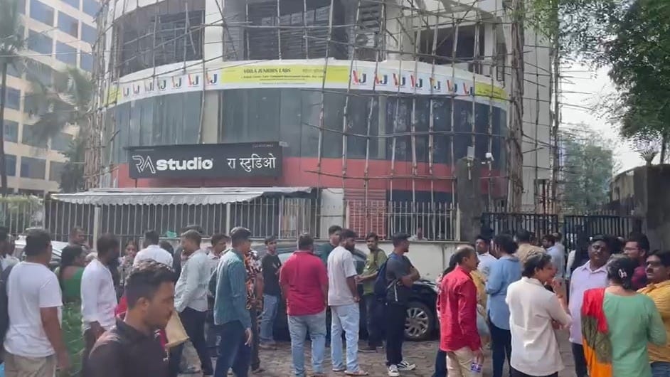 मुंबई में बच्चों की बंधक घटना से हड़कंप