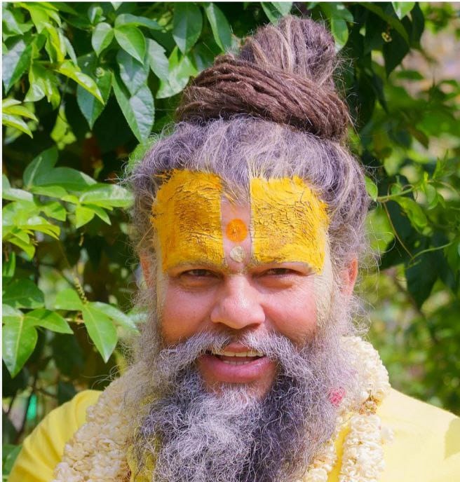प्रसिद्ध संत प्रेमानंद महाराज जी की यात्रा को अनिश्चितकाल के लिए स्थगित, स्वास्थ्य कारणों के चलते पिछले 2 दिन से पदयात्रा पर नहीं निकल रहे