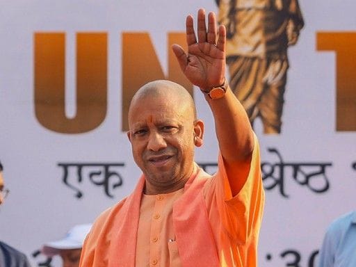 सीएम योगी  का दिल्ली दौरा: चुनावी चर्चा