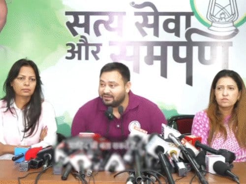 तेजस्वी यादव  का ऐलान: संविदा कर्मचारियों और जीविका दीदीयों को स्थाई दर्जा