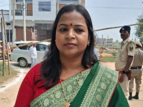 बिहार चुनाव  में महागठबंधन की मुश्किलें बढ़ीं