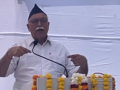 राष्ट्रभक्ति  का मतलब सिर्फ नारा नहीं,  समाजसेवा  से होता है: RSS नेता