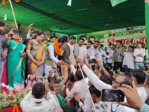 तेजस्वी यादव  बिहार में 4 जिलों में 10 जनसभाएं करेंगे