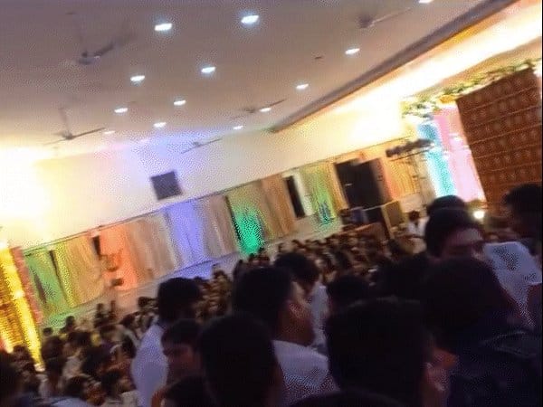 इंदौर में गरबा उत्सव  पर बजरंग दल का हंगामा