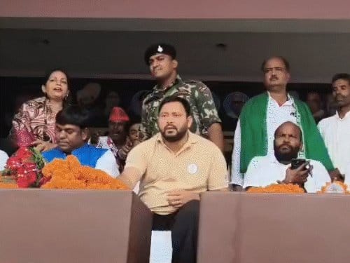 तेजस्वी यादव  बोले- अब नीतीश से  बिहार  नहीं संभलने वाला