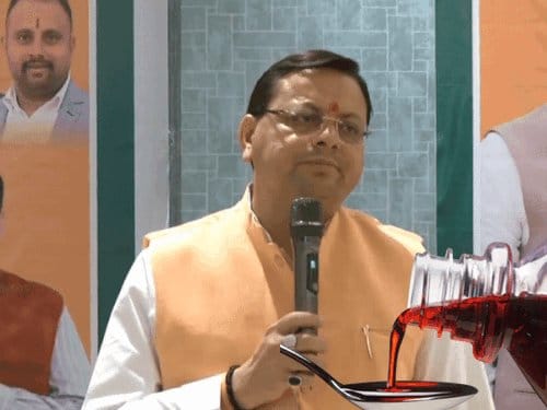 देहरादून में कफ सिरप  पर FDA की छापेमारी, बच्चों की सेहत पर सरकार सख्त