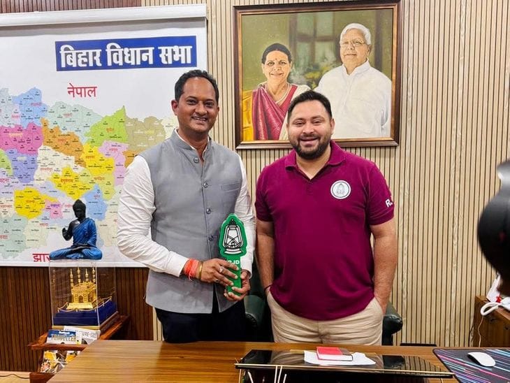 राजद ने निर्दलीय रवि पासवान  को कैमूर में दिया समर्थन
