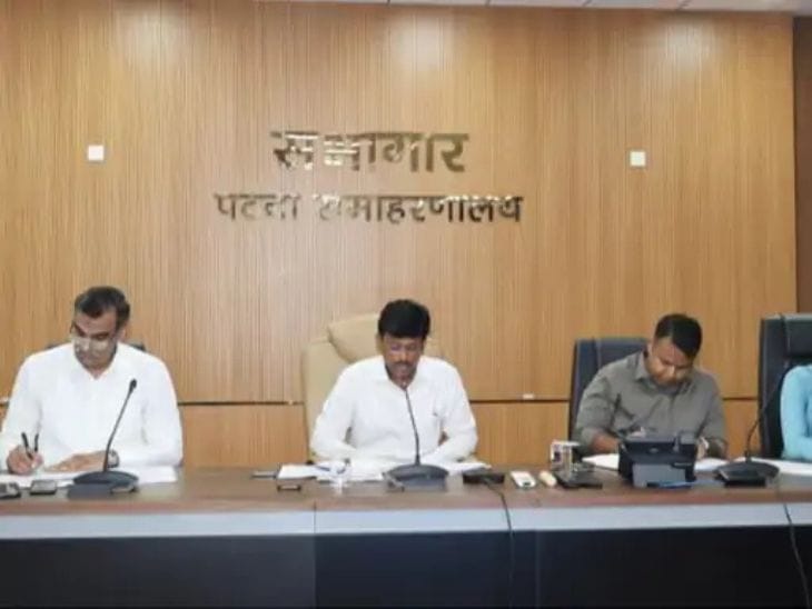 बिहार विधानसभा चुनाव 2025 : नामांकन प्रक्रिया तेज़, अब तक 11.83 करोड़ की जब्ती