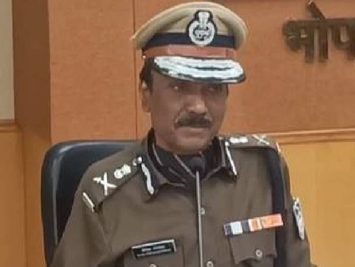 सुप्रीम कोर्ट  गाइडलाइन से कैलाश मकवाना का कार्यकाल  दिसंबर 2026  तक बढ़ा