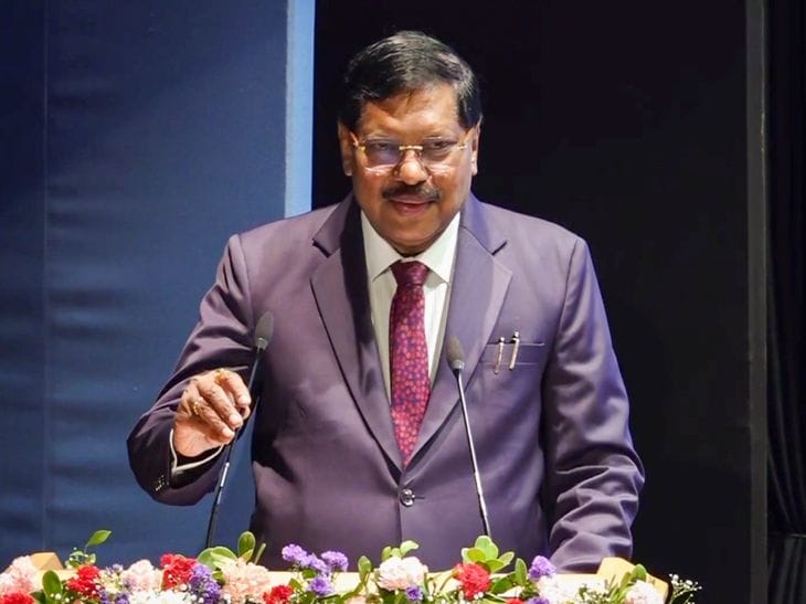 डिजिटल दौर  में लड़कियों के लिए बढ़ते  खतरों  पर CJI गवई की चिंता