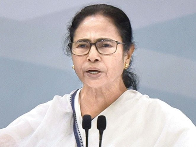 ममता बनर्जी ने  चुनाव आयोग  को लिखा पत्र, चुनावी प्रक्रिया पर जताई  आपत्ति