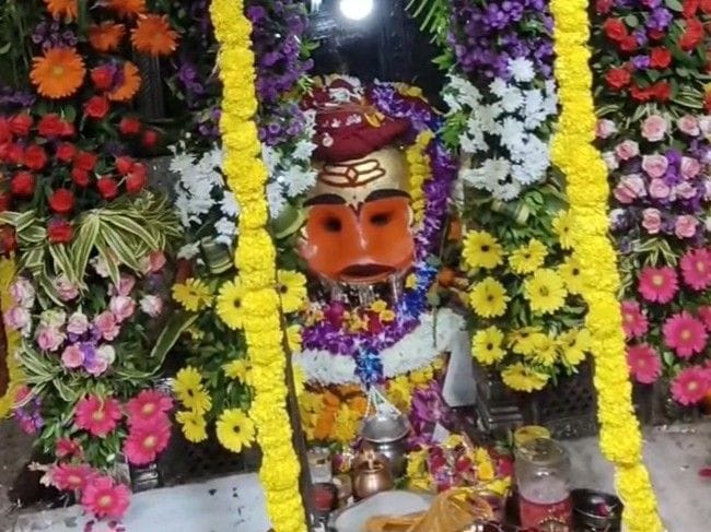 भैरव अष्टमी  पर उज्जैन में श्रद्धालुओं की भीड़