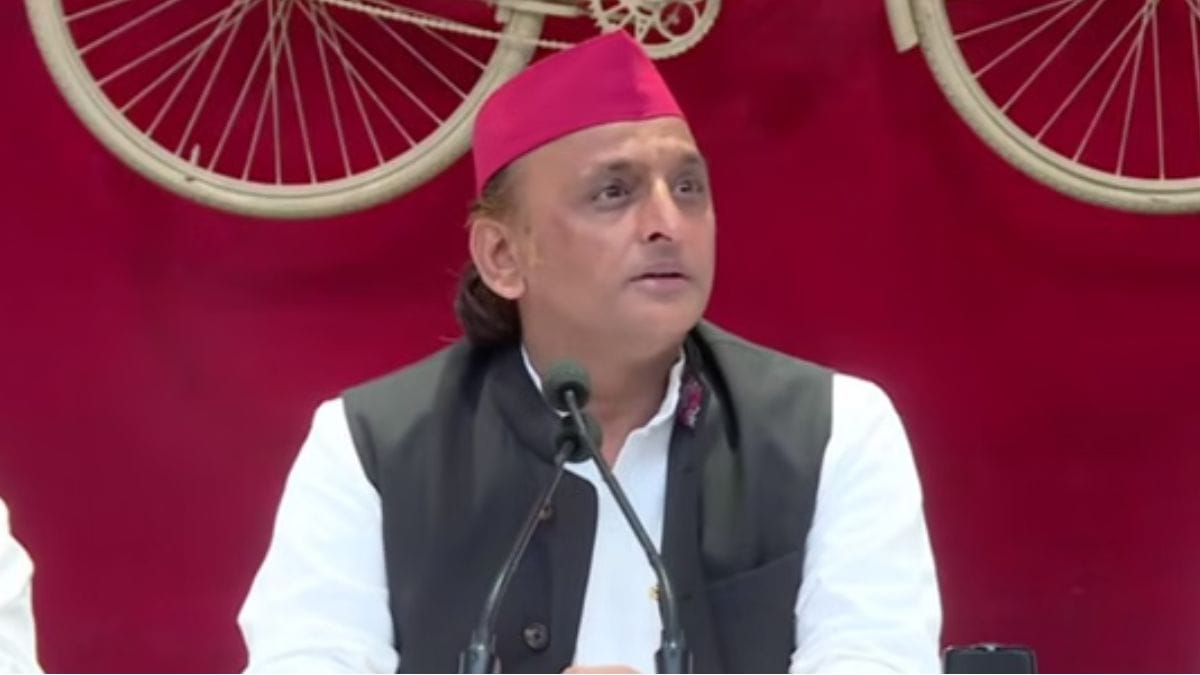 अखिलेश यादव ने  बिहार एग्जिट पोल को बताया भ्रमित करने वाला