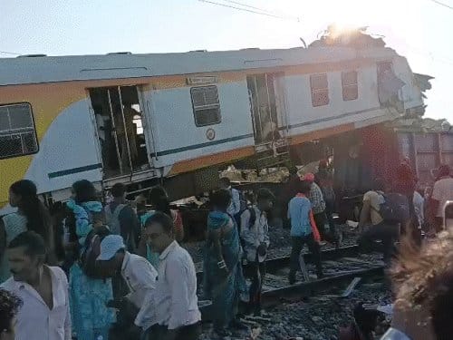 बिलासपुर ट्रेन हादसे  में 4 मौतें, 25 घायल