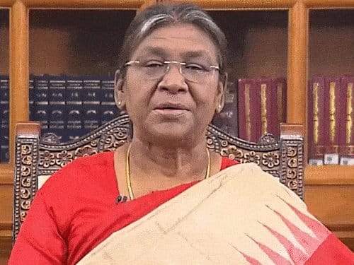 राष्ट्रपति मुर्मू  छत्तीसगढ़ के  जनजातीय गौरव दिवस  कार्यक्रम में शामिल होंगी