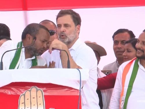 राहुल गांधी  का मोदी सरकार पर हमला: सोशल मीडिया को बताया 21वीं सदी का नशा