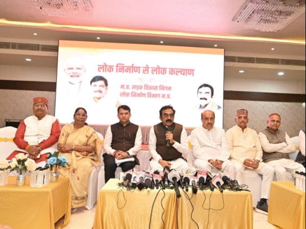 जबलपुर में नर्मदा तट  का होगा  सरयू की तर्ज पर विकास