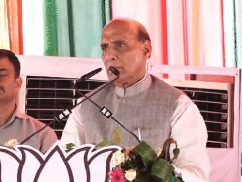 सार्थक राजनीति पर राजनाथ सिंह का जोर
