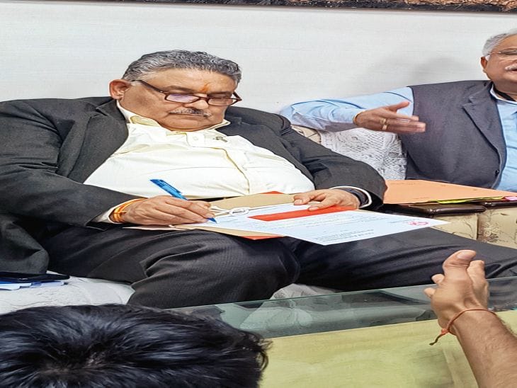आरजीपीवी कुलगुरु  ने विवादों के बीच  इस्तीफा दिया