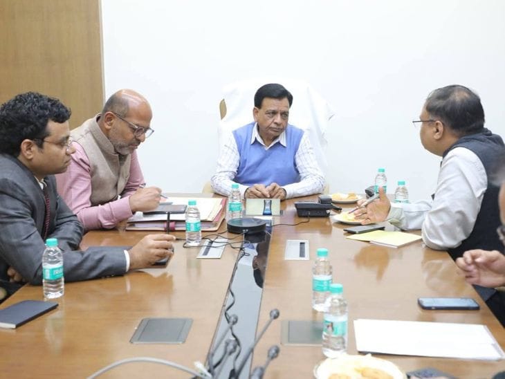 मध्यप्रदेश कैबिनेट  में जीएसटी वसूली पर सवाल, डिप्टी सीएम देवड़ा के निर्देश