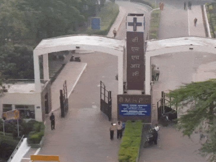 भोपाल के डॉक्टरों  ने दी लकवे से राहत