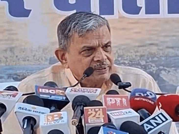 राष्ट्रीय स्वयंसेवक संघ  पर प्रतिबंध लगाने पर दत्तात्रेय होसबोले का कांग्रेस को जवाब
