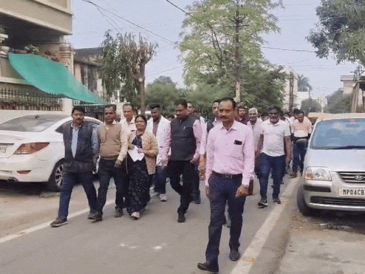 भोपाल में बीएलओ निलंबित और डिजिटलाइजेशन में 44% प्रगति