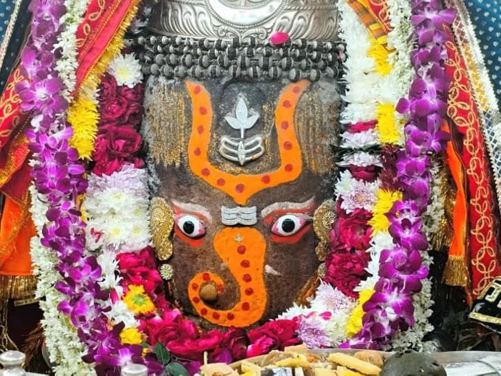 सोमवार भस्म आरती में बाबा महाकाल का विशेष गणेश स्वरूप श्रृंगार सम्पन्न