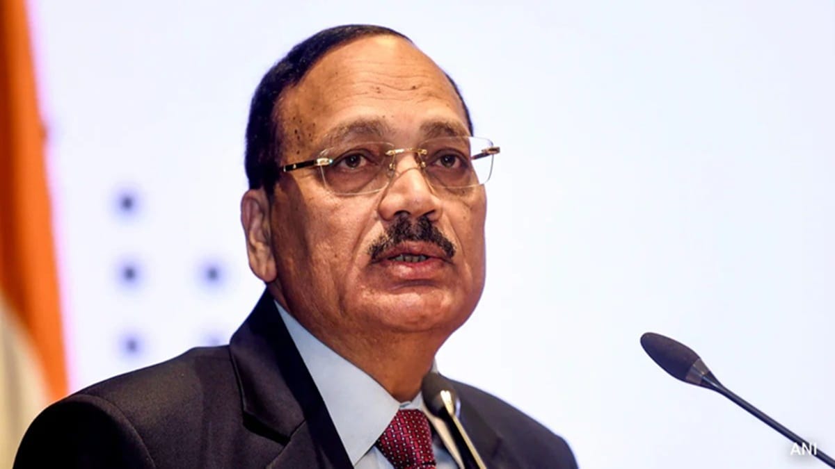 सुप्रीम कोर्ट आम आदमी के लिए CJI सूर्यकांत का संकल्प, सस्ती न्यायिक प्रक्रिया और समयबद्ध फैसले पर जोर