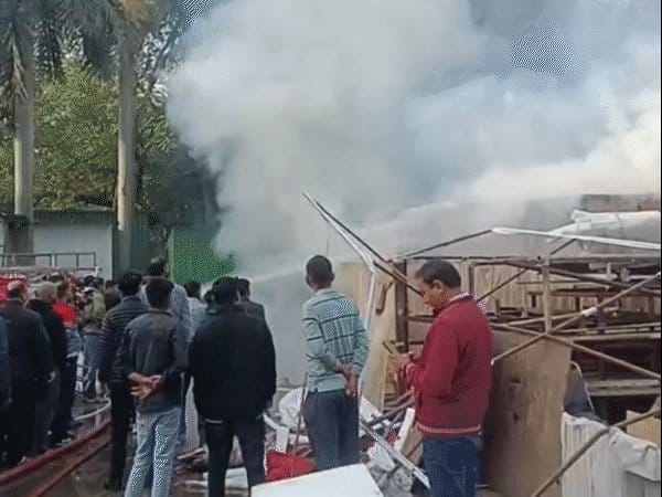 भोपाल के सायाजी होटल के स्टोर रूम में भीषण आग, टेंट का सारा सामान खाक