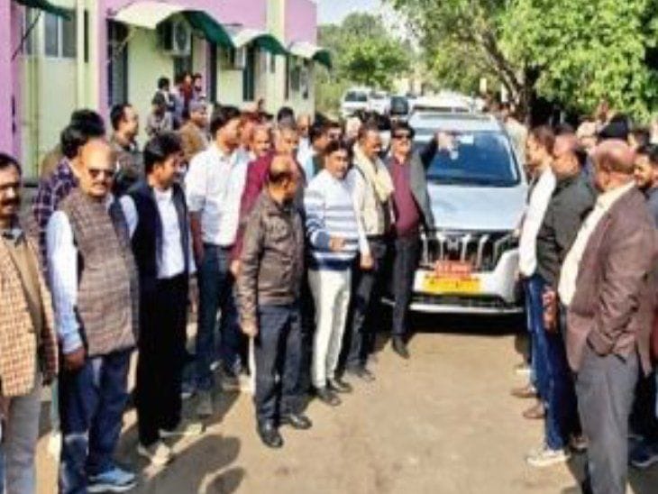 औचक निरीक्षण पर इंजीनियरों की हड़ताल, सरकार सख्त, डेटा और कार्रवाई की तैयारी