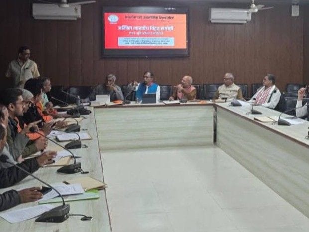 दिसंबर अंत में मध्यप्रदेश के किसान सड़कों पर, लैंड पुलिंग कानून के खिलाफ आंदोलन की चेतावनी