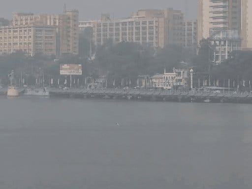एमपी में कड़ाके की ठंड जारी, पचमढ़ी 4°C से नीचे, ट्रेनें घंटों लेट