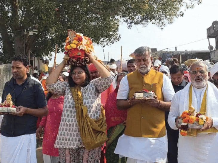 नर्मदा परिक्रमा में मंत्री की बेटी की अनोखी 7 किमी पेंटिंग, बनेगा वर्ल्ड रिकॉर्ड