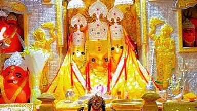 आगर मालवा के बगलामुखी मंदिर विवाद में एसडीएम सर्वेश यादव से प्रभार वापस